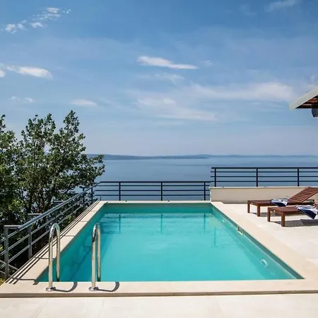 House Olive 3 **** Villa
