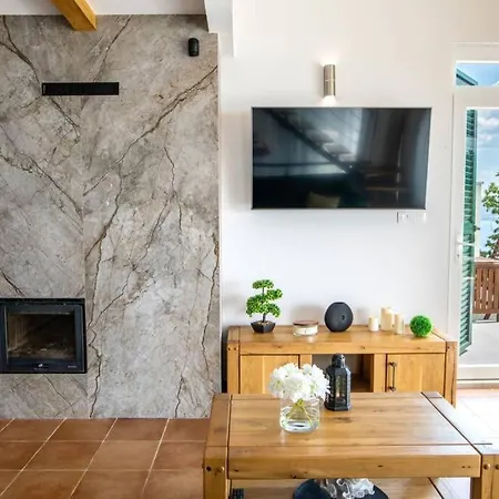 House Olive 3 **** Villa