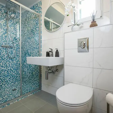 House Olive 3 **** Villa *